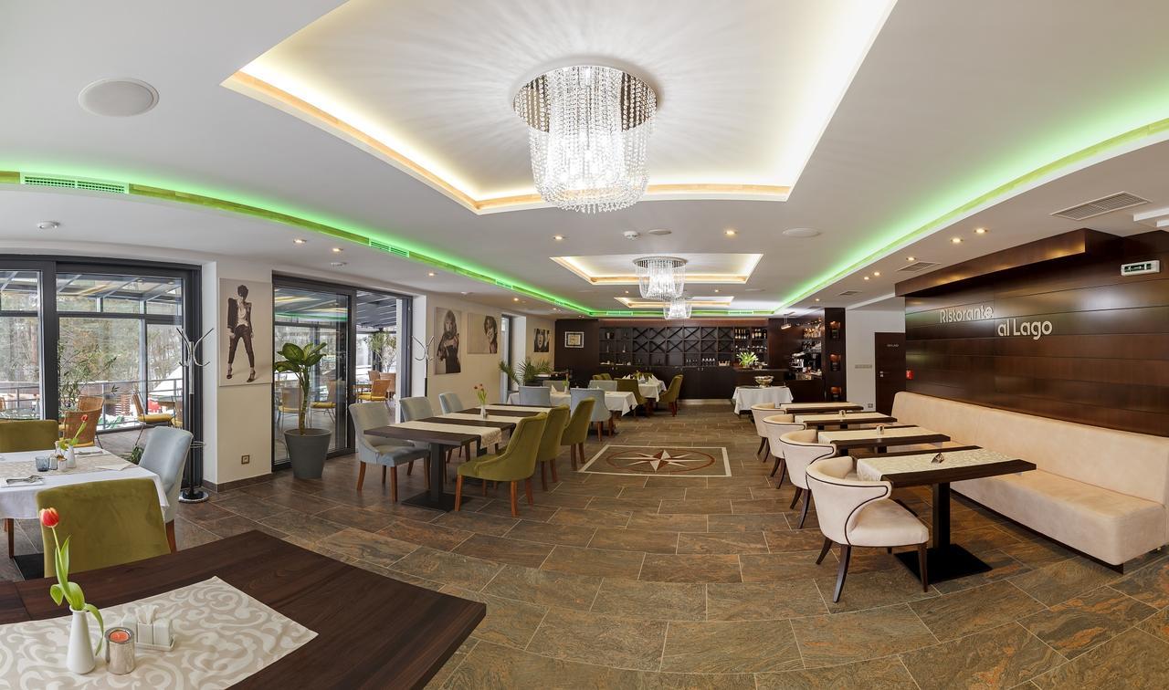 Hotel Bystra Snina Exterior photo